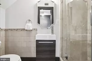 1127 6th St NW, Washington, DC 20001 - Photo 21
