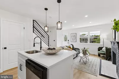 4620 Hanna Place SE, Washington, DC 20019 - Photo 7