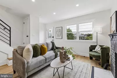 4620 Hanna Place SE, Washington, DC 20019 - Photo 3