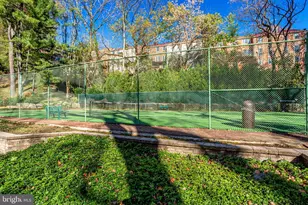 4201 Cathedral Ave NW, Washington, DC 20016 - Photo 39