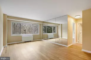 4201 Cathedral Ave NW, Washington, DC 20016 - Photo 23