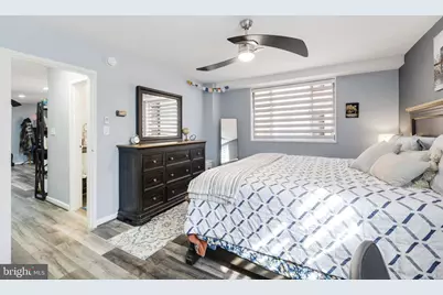 5112 Macarthur Boulevard NW #209, Washington, DC 20016 - Photo 15