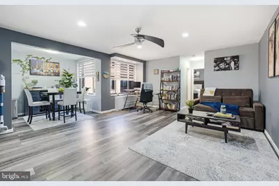 5112 Macarthur Boulevard NW #209, Washington, DC 20016 - Photo 3