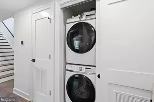 1369 Parkwood Pl NW, Washington, DC 20010 - Photo 15
