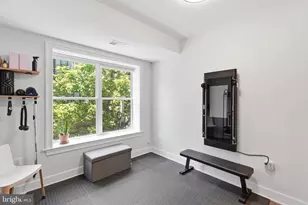 1369 Parkwood Pl NW, Washington, DC 20010 - Photo 11