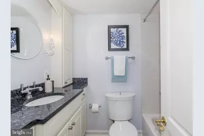 1301 20th Street NW #405, Washington, DC 20036 - Photo 17