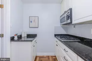 1301 20th St NW, Washington, DC 20036 - Photo 23