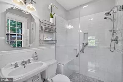 4225 37th Street NW, Washington, DC 20008 - Photo 19