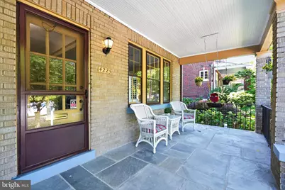 4225 37th Street NW, Washington, DC 20008 - Photo 3