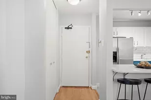 1260 21st Street NW, Washington, DC 20036 - Photo 5