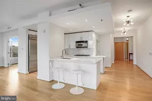 675 E St NW, Washington, DC 20004 - Photo 25