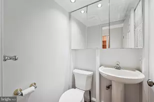 4401 Davenport St NW, Washington, DC 20016 - Photo 11