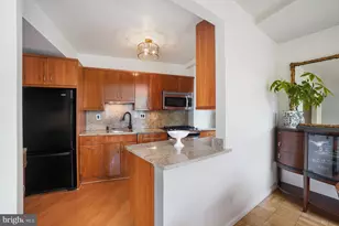 4200 Cathedral Ave NW, Washington, DC 20016 - Photo 13