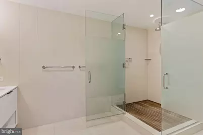 1111 24th Street NW #85, Washington, DC 20037 - Photo 17