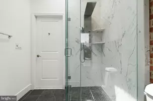 1126 5th St NW, Washington, DC 20001 - Photo 35