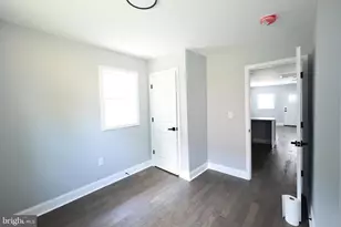 5100 Queens Stroll Pl SE, Washington, DC 20019 - Photo 9