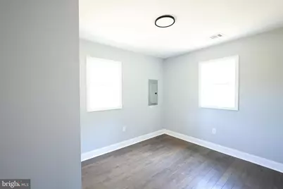 5100 Queens Stroll Place SE, Washington, DC 20019 - Photo 13