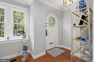4407 Greenwich Pkwy NW, Washington, DC 20007 - Photo 5