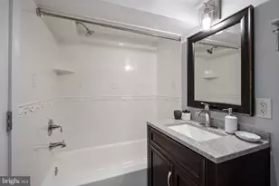 4407 Greenwich Pkwy NW, Washington, DC 20007 - Photo 33
