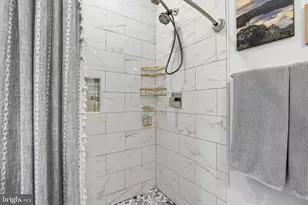 18 Randolph Pl NW, Washington, DC 20001 - Photo 13