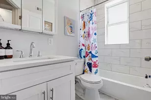 18 Randolph Pl NW, Washington, DC 20001 - Photo 17