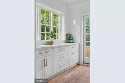 5201 38th Street NW, Washington, DC 20015 - Photo 33