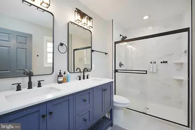 2425 Skyland Place SE, Washington, DC 20020 - Photo 25