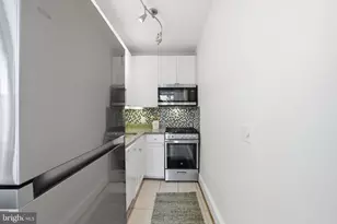 3446 Connecticut Ave NW, Washington, DC 20008 - Photo 7