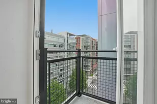 37 L St SE, Washington, DC 20003 - Photo 9