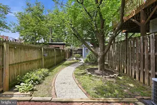 315 11th St SE, Washington, DC 20003 - Photo 29
