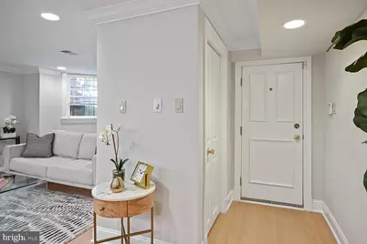 1832 Calvert Street NW #1, Washington, DC 20009 - Photo 3
