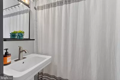 1836 Independence Avenue SE #3, Washington, DC 20003 - Photo 15