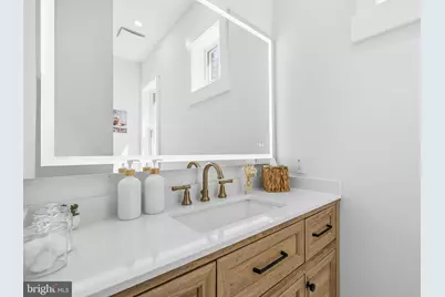 71 S Street NW, Washington, DC 20001 - Photo 7