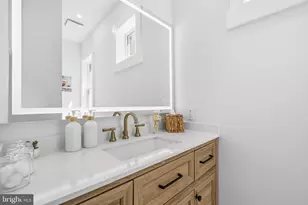 71 S St NW, Washington, DC 20001 - Photo 7