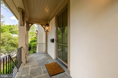 5537 Hawthorne Place NW, Washington, DC 20016 - Photo 7