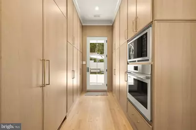 5537 Hawthorne Place NW, Washington, DC 20016 - Photo 39