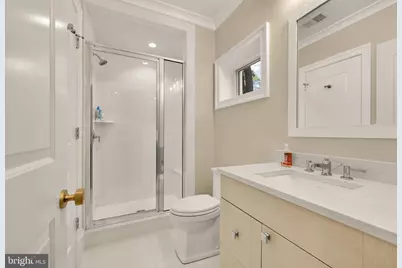 5537 Hawthorne Place NW, Washington, DC 20016 - Photo 101