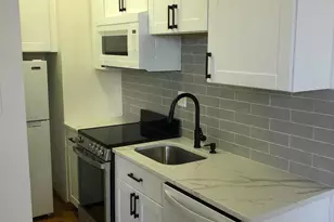 1615 Q St NW, Washington, DC 20009 - Photo 3
