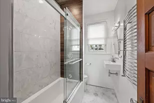 732 13th St SE, Washington, DC 20003 - Photo 11