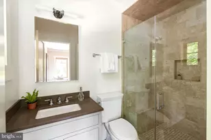 2155 Dunmore Ln NW, Washington, DC 20007 - Photo 35