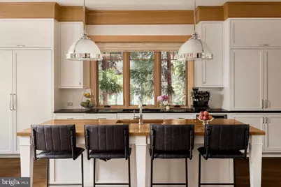 2155 Dunmore Lane NW, Washington, DC 20007 - Photo 11