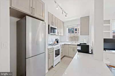 2130 N Street NW #410, Washington, DC 20037 - Photo 9