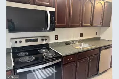64 Hawthorne Court NE, Washington, DC 20017 - Photo 3
