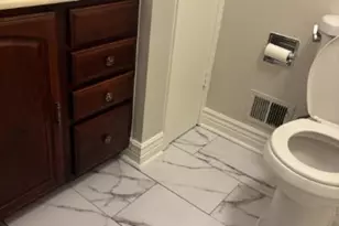 64 Hawthorne Ct NE, Washington, DC 20017 - Photo 9