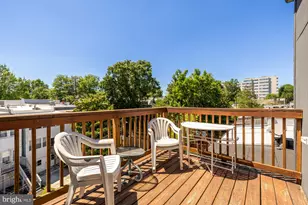 2408 37th St NW, Washington, DC 20007 - Photo 29