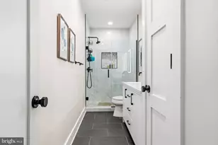 615 Irving St NW, Washington, DC 20010 - Photo 27