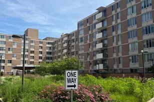 2939 Van Ness St NW, Washington, DC 20008 - Photo 55