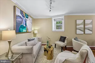 1735 New Hampshire Ave NW, Washington, DC 20009 - Photo 15