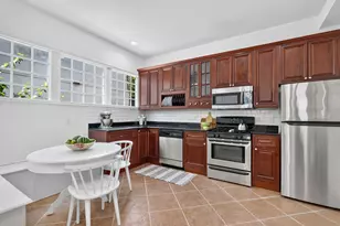 3350 17th St NW, Washington, DC 20010 - Photo 9