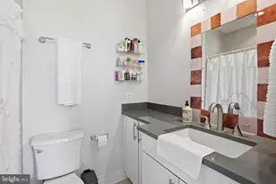 220 P St NW, Washington, DC 20001 - Photo 23
